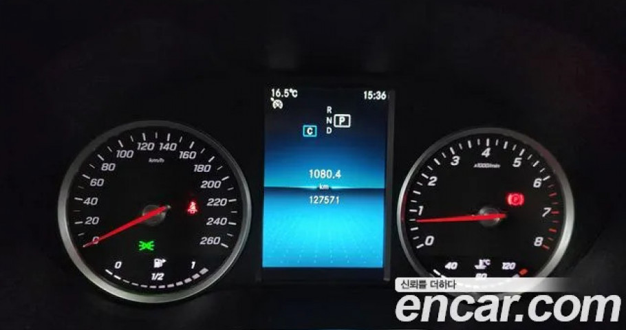Mercedes-Benz C-Class 
