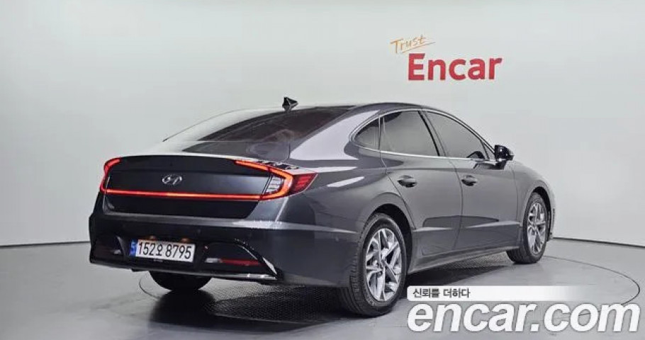 Hyundai Sonata 