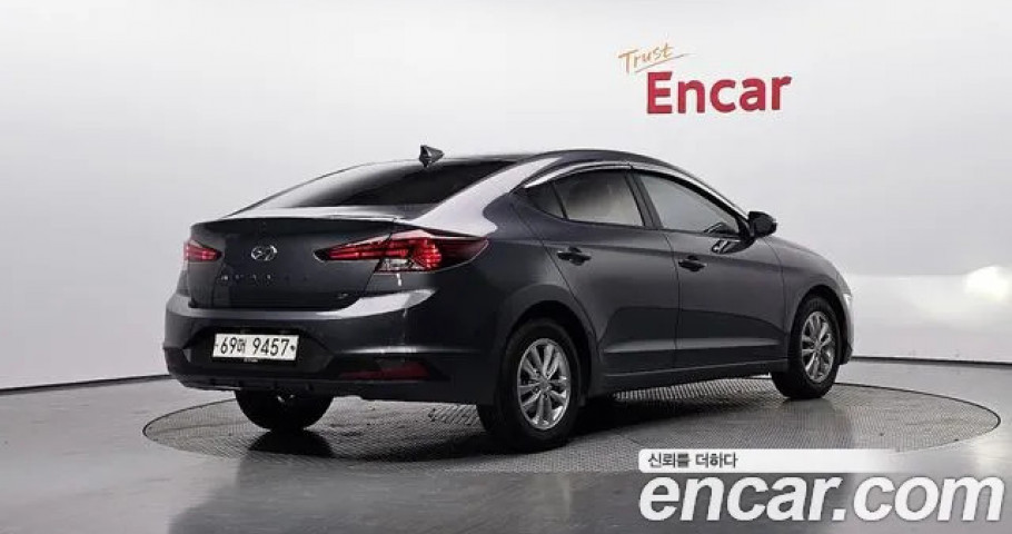 Hyundai Avante (Elantra) 