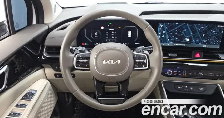 Kia Carnival 