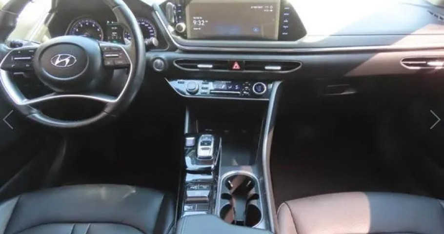 Hyundai Sonata 