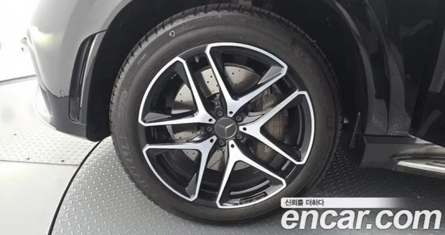 Mercedes-Benz Gle-Class 