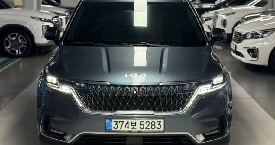 Kia Carnival 