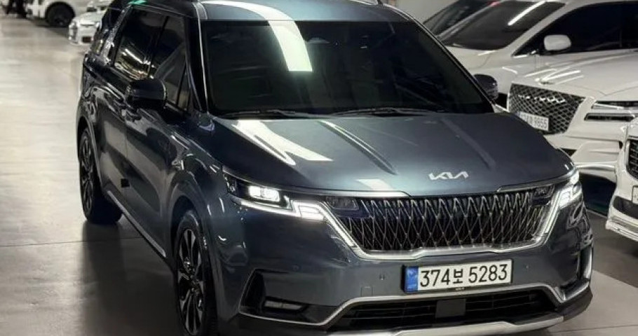 Kia Carnival 