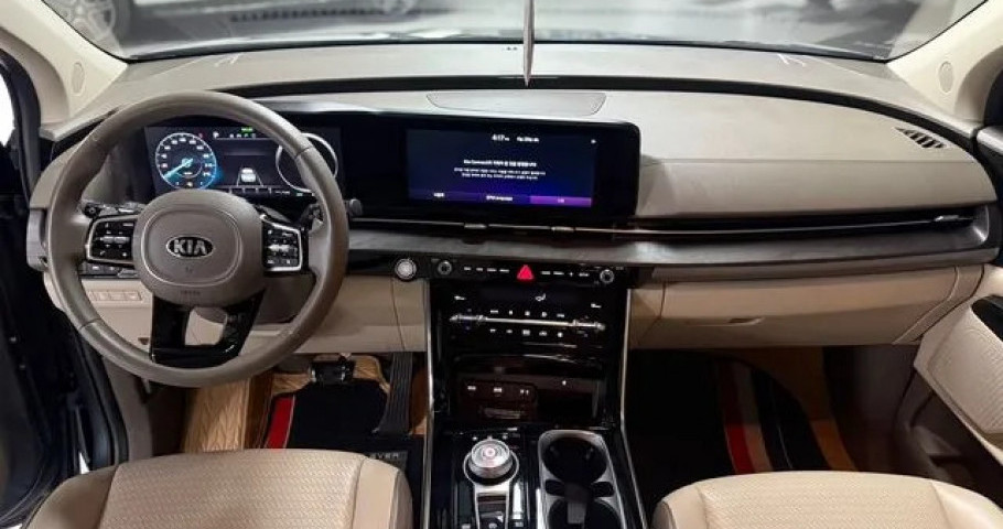 Kia Carnival 