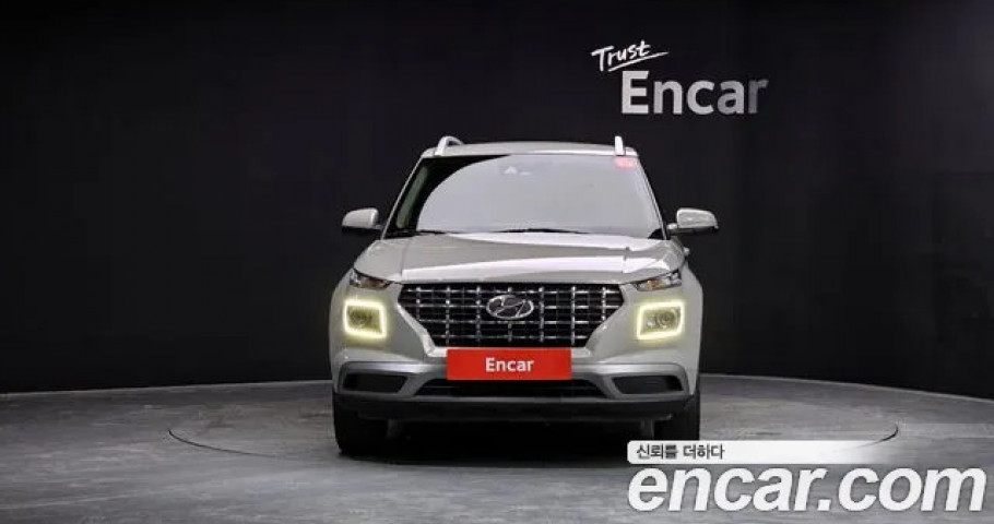 Hyundai Venue 