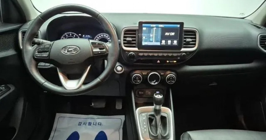 Hyundai Venue 