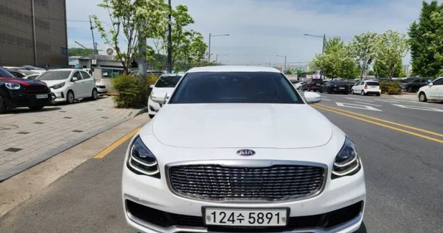 Kia K9 