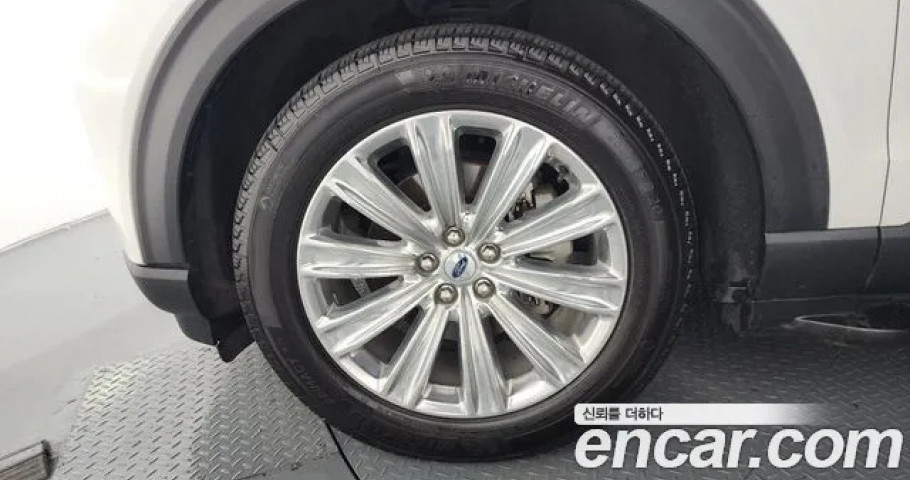 Ford Explorer 