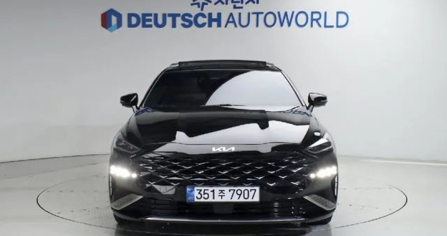 Kia K8 