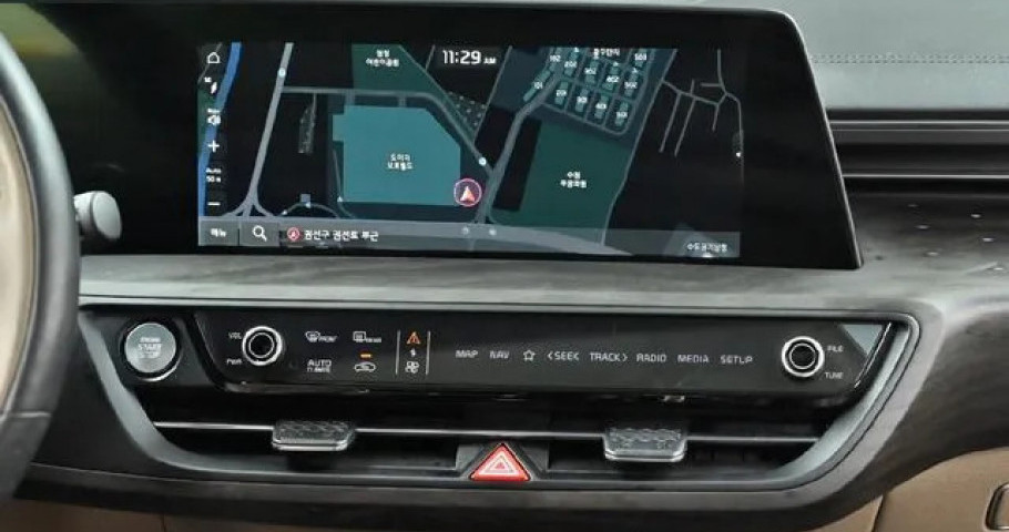 Kia K8 
