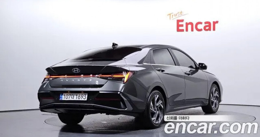 Hyundai Avante (Elantra) 