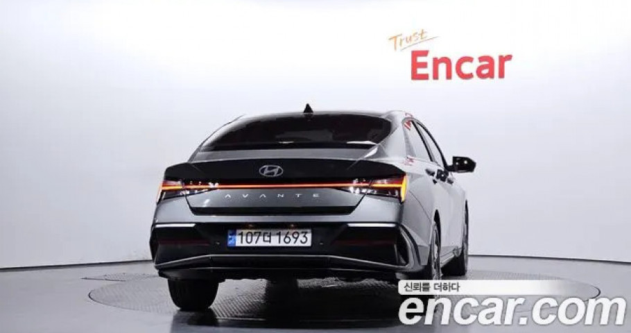 Hyundai Avante (Elantra) 