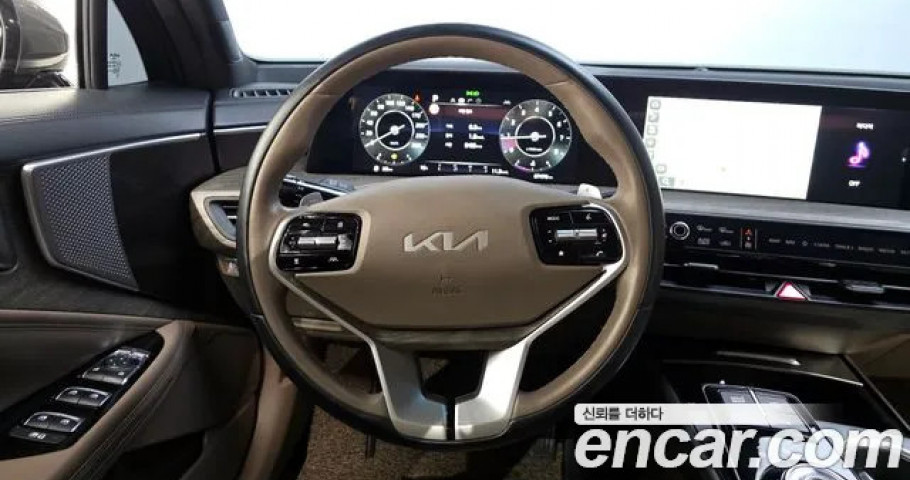 Kia K8 