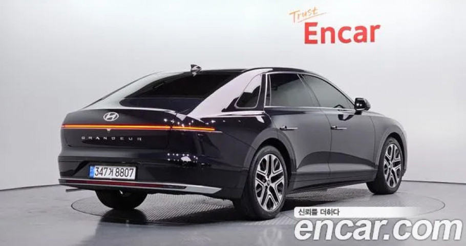 Hyundai Grandeur 