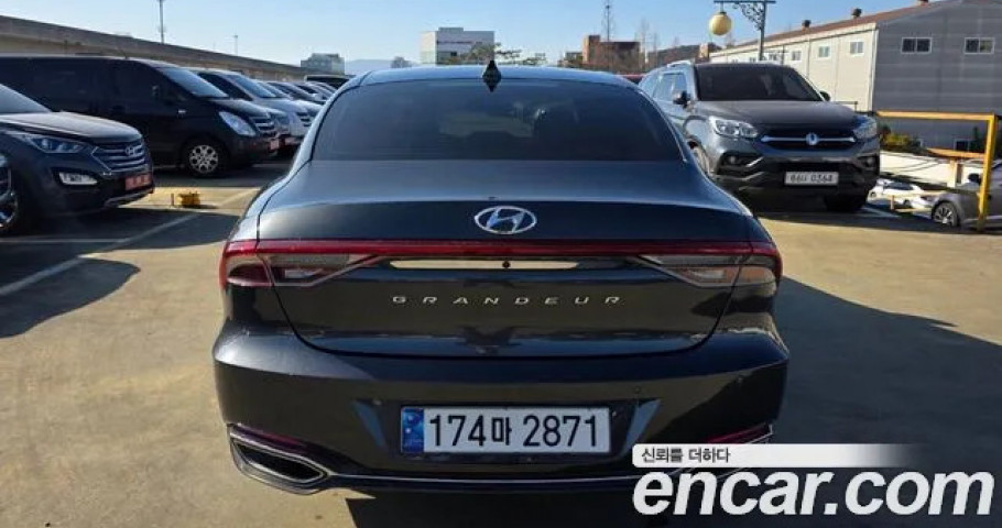 Hyundai Grandeur 