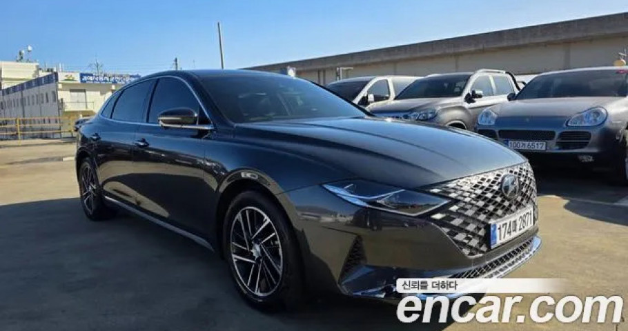 Hyundai Grandeur 