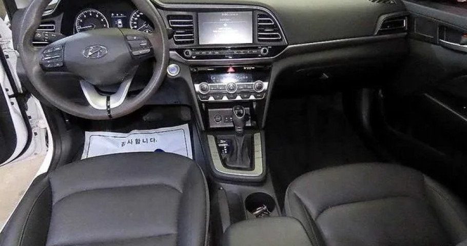 Hyundai Avante (Elantra) 