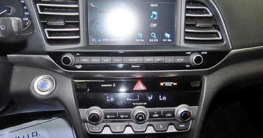 Hyundai Avante (Elantra) 