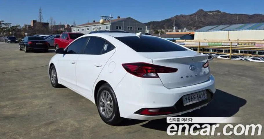 Hyundai Avante (Elantra) 