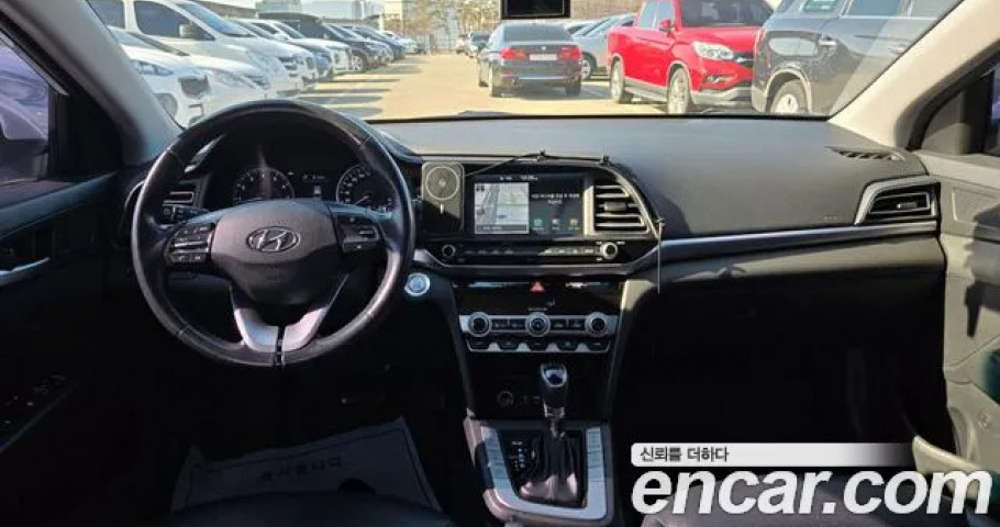 Hyundai Avante (Elantra) 