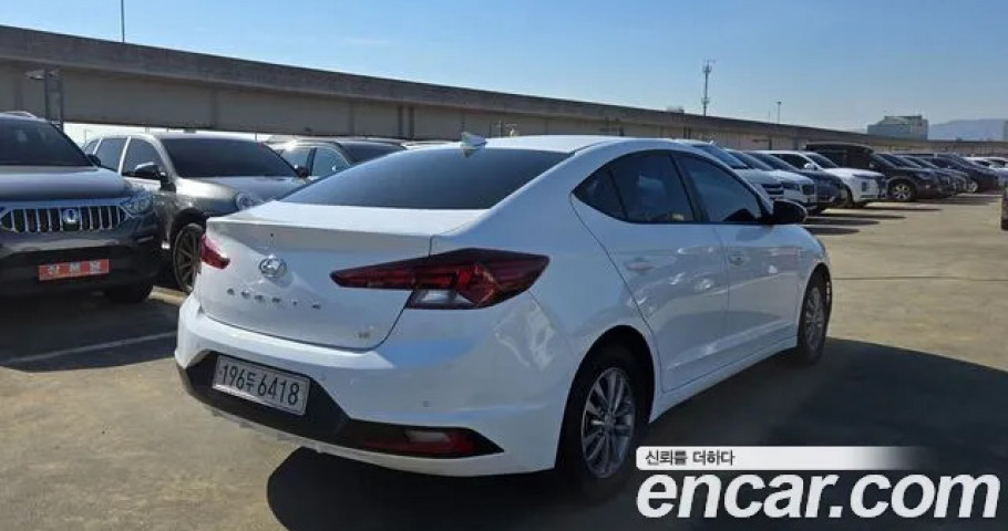 Hyundai Avante (Elantra) 