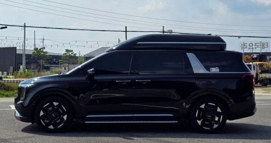 Kia Carnival 