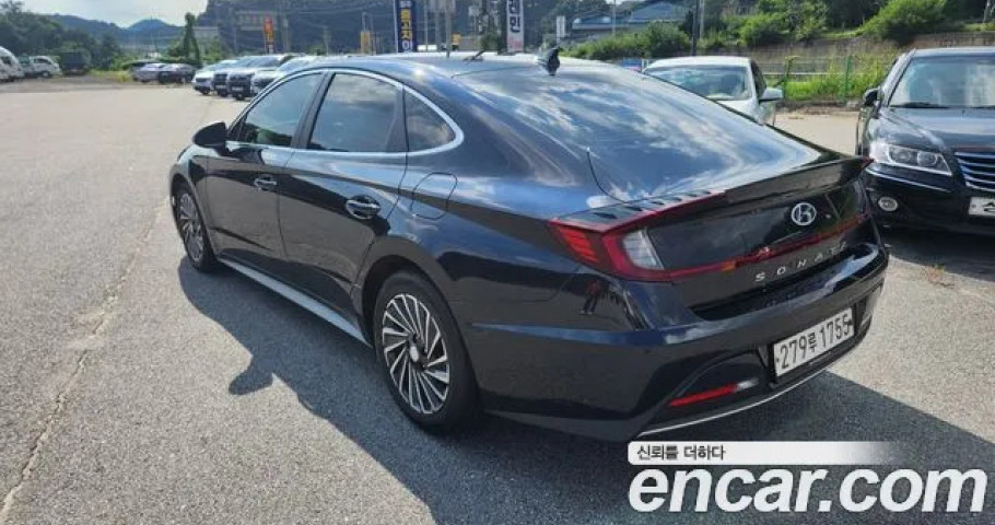 Hyundai Sonata 