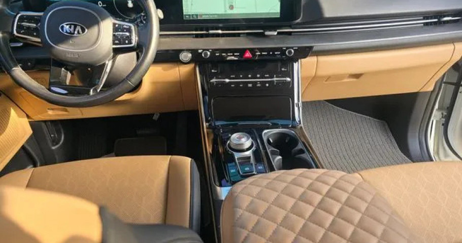 Kia Carnival 