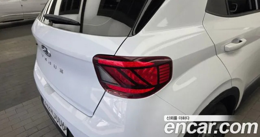 Hyundai Venue 