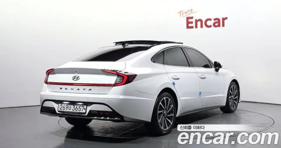 Hyundai Sonata 