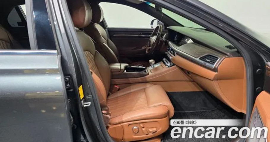 Genesis G90 