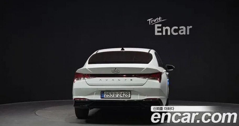 Hyundai Avante (Elantra) 