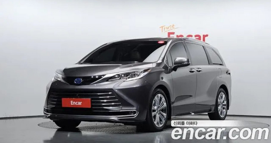 Toyota Sienna 