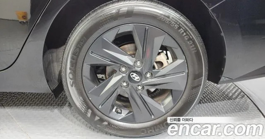 Hyundai Avante (Elantra) 