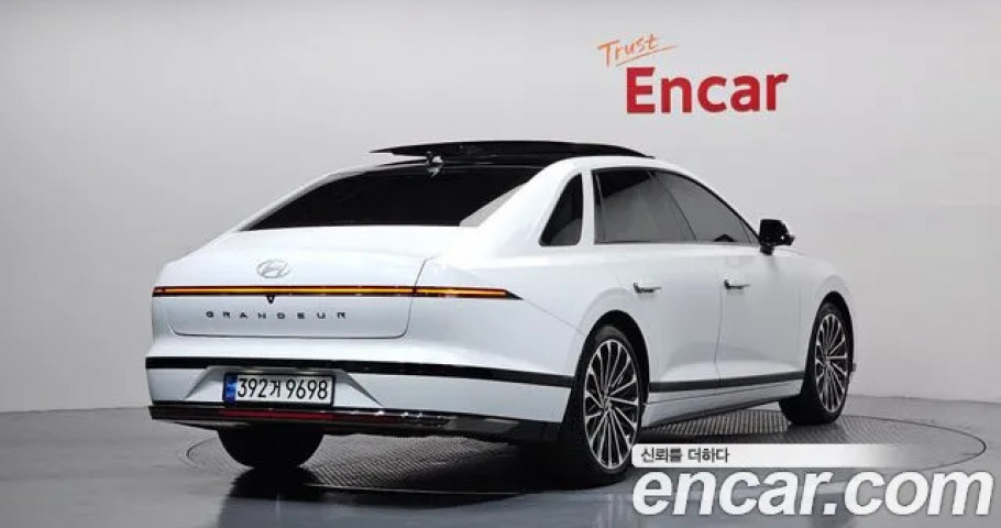 Hyundai Grandeur 