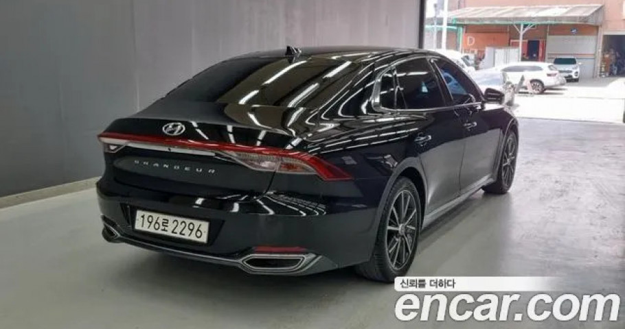 Hyundai Grandeur 
