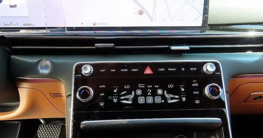 Genesis Gv80 