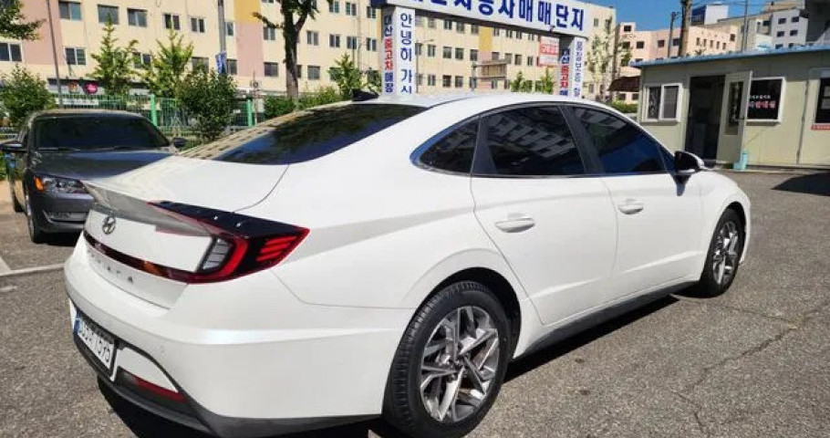 Hyundai Sonata 