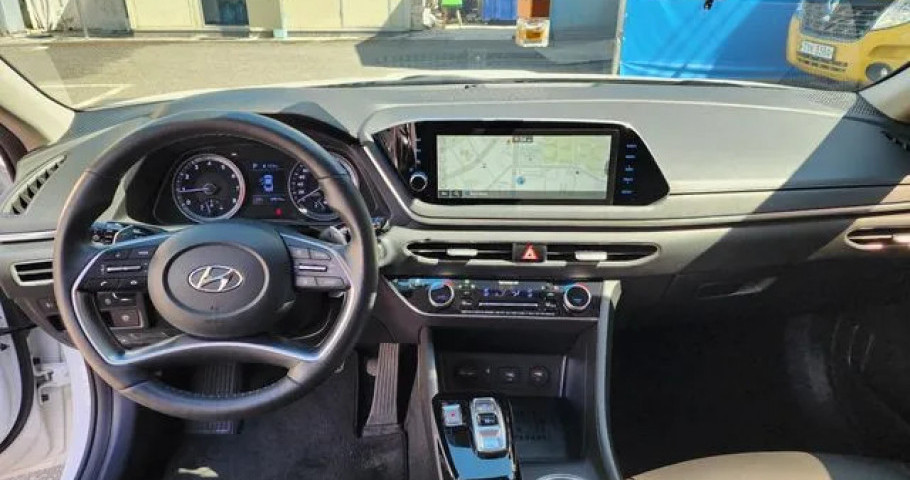 Hyundai Sonata 