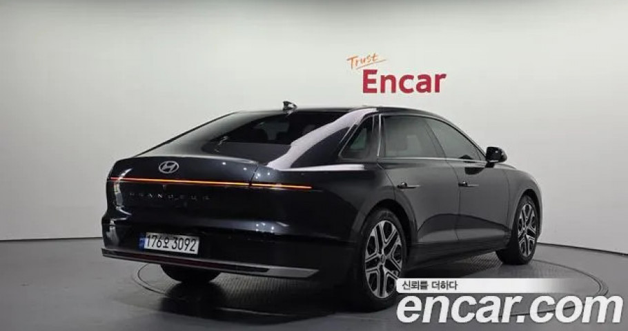 Hyundai Grandeur 