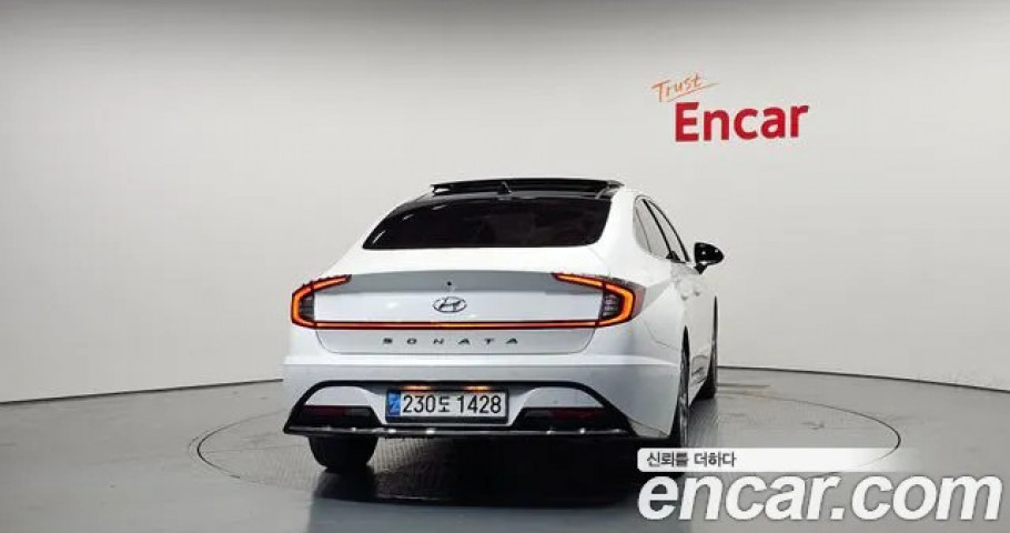 Hyundai Sonata 