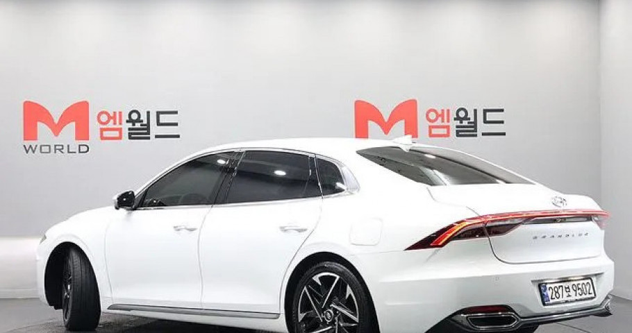 Hyundai Grandeur 
