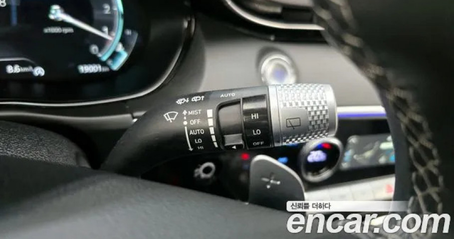 Genesis Gv70 