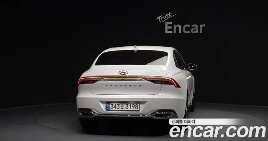 Hyundai Grandeur 