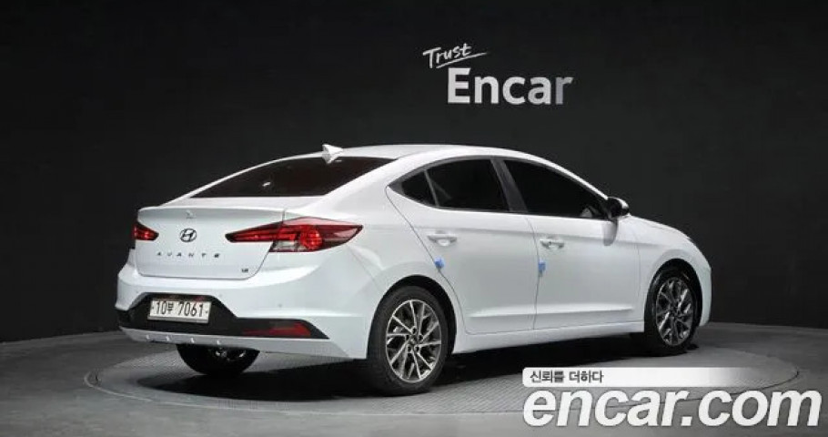 Hyundai Avante (Elantra) 