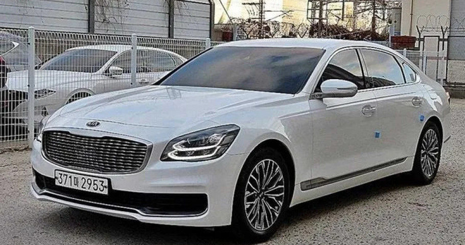 Kia K9 