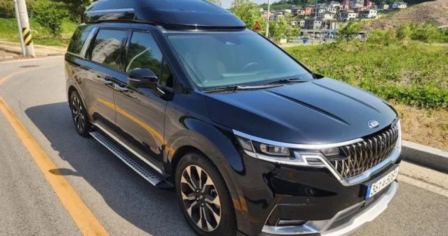 Kia Carnival 