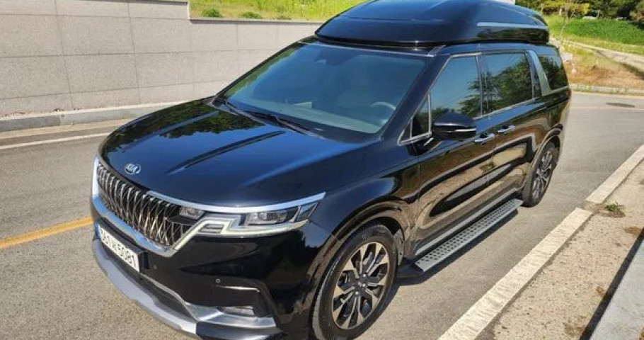 Kia Carnival 
