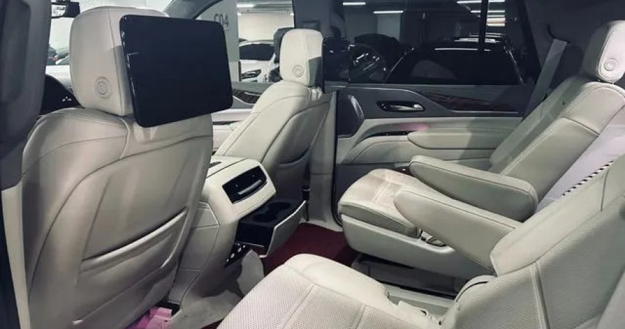 Cadillac Escalade 